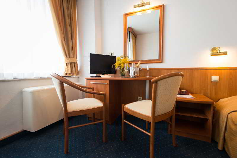Hotel Sunce เนอุม ภายนอก รูปภาพ